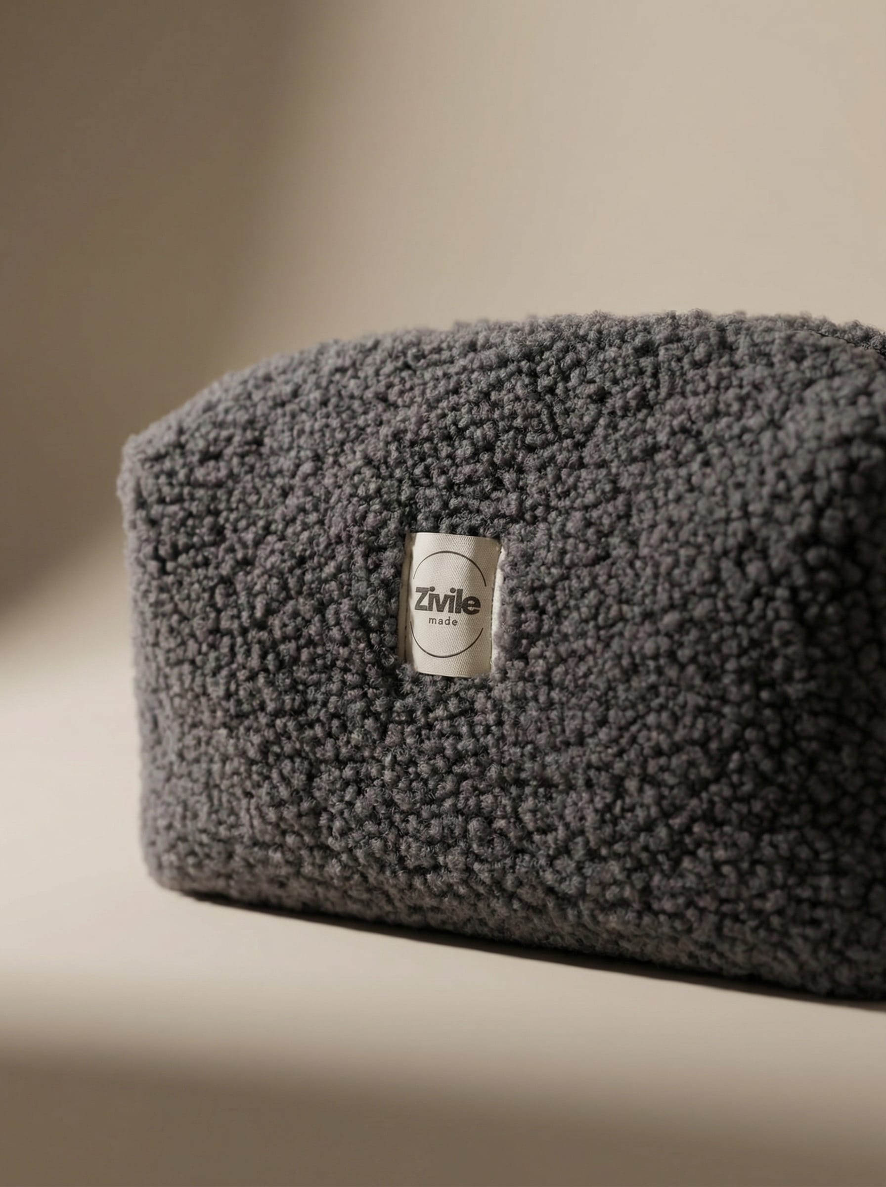 Pilka Teddy kosmetinė - Image 3